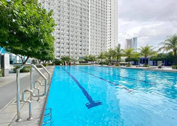 Apartment Charming 2 Bedroom Makati