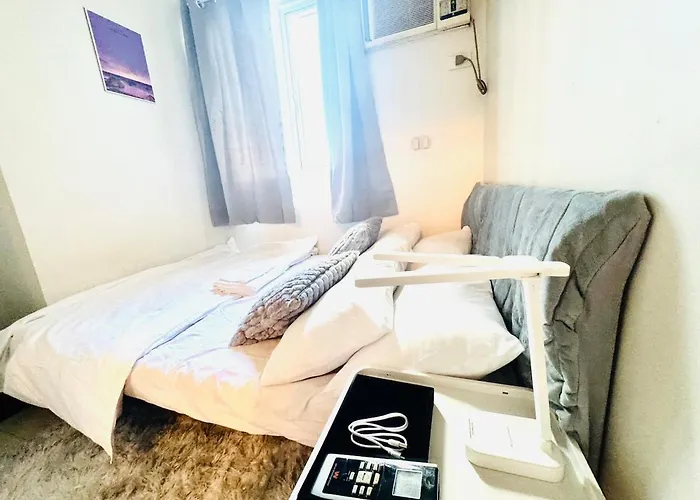 Apartment Charming 2 Bedroom Makati